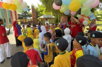 Halaman Depan Sekolah